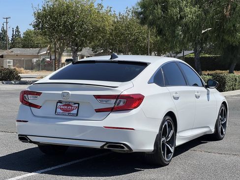 Used 2021 Honda Accord Sport image 3