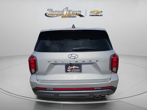 Used 2025 Hyundai Palisade SEL FWD image 7