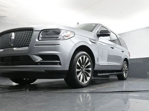Used 2021 Lincoln Navigator Reserve image 30