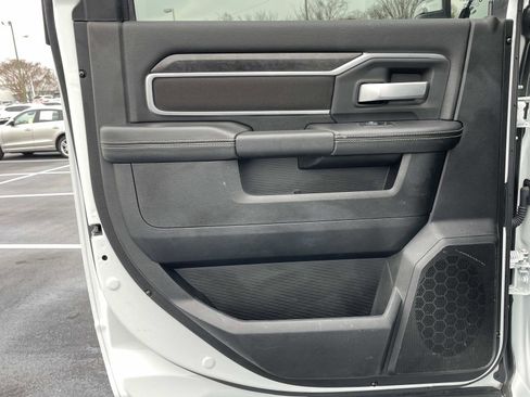 Used 2024 RAM 2500 Big Horn image 11
