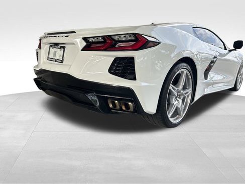 Used 2024 Chevrolet Corvette Stingray Preferred Conv w/ 2LT RWD image 18