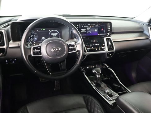 Used 2021 Kia Sorento SX FWD image 2