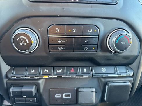 Used 2024 Chevrolet Silverado 2500 Custom w/ Custom Value Package image 18