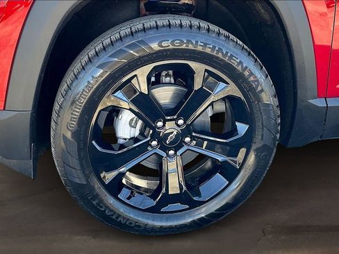 New 2026 Chevrolet Equinox LT w/ Midnight Edition image 13