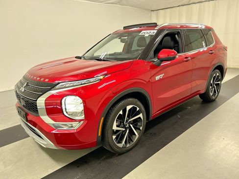 Used 2023 Mitsubishi Outlander SEL AWD/4WD image 5