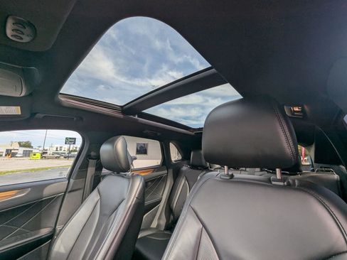 Used 2016 Lincoln MKC Select AWD/4WD image 14