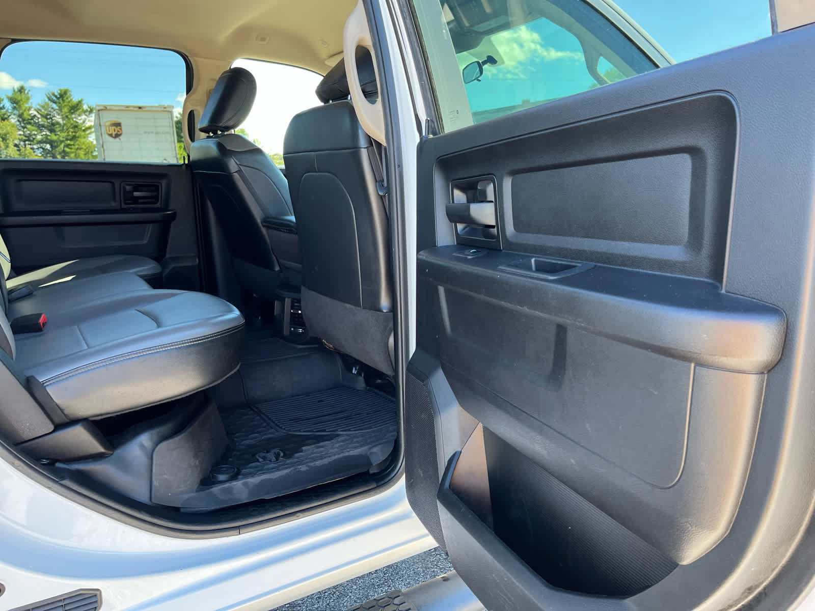 Used 2020 RAM 2500 Tradesman w/ Protection Group AWD/4WD image 27