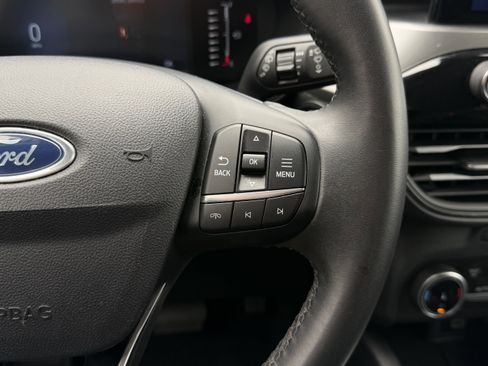 Certified 2024 Ford Escape Active FWD image 18