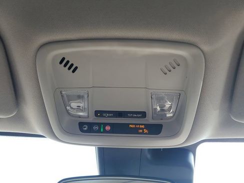 Used 2024 Chevrolet Malibu RS image 28