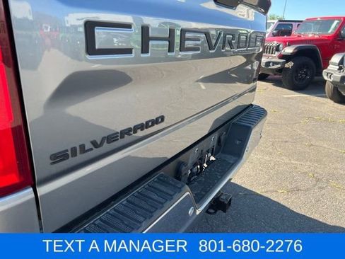 Used 2019 Chevrolet Silverado 1500 LTZ w/ LTZ Plus Package AWD/4WD image 5