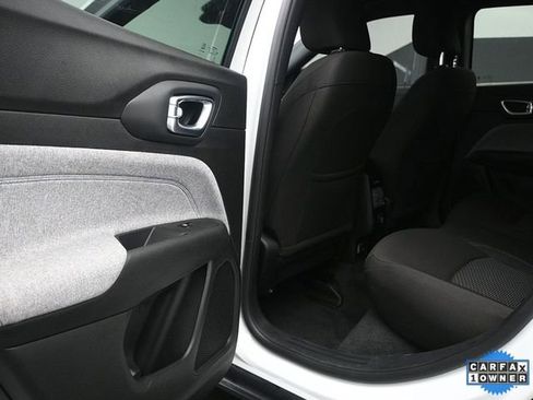 Used 2025 Jeep Compass Sport AWD/4WD image 13