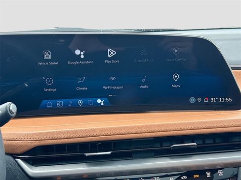 Used 2024 Cadillac XT4 Premium Luxury w/ Technology Package image 13