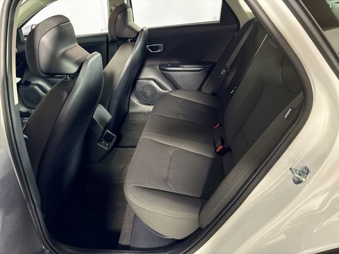 New 2026 Kia K4 FWD image 19