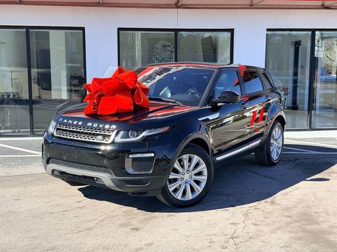 Used 2017 Land Rover Range Rover Evoque HSE image 2