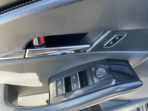 Used 2025 MAZDA CX-30 AWD 2.5 S w/ Preferred Package image 18