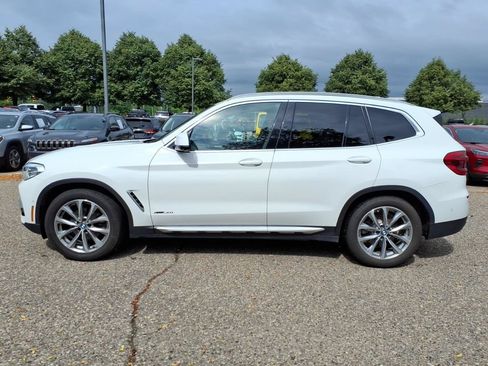 Used 2018 BMW X3 xDrive30i AWD/4WD image 2