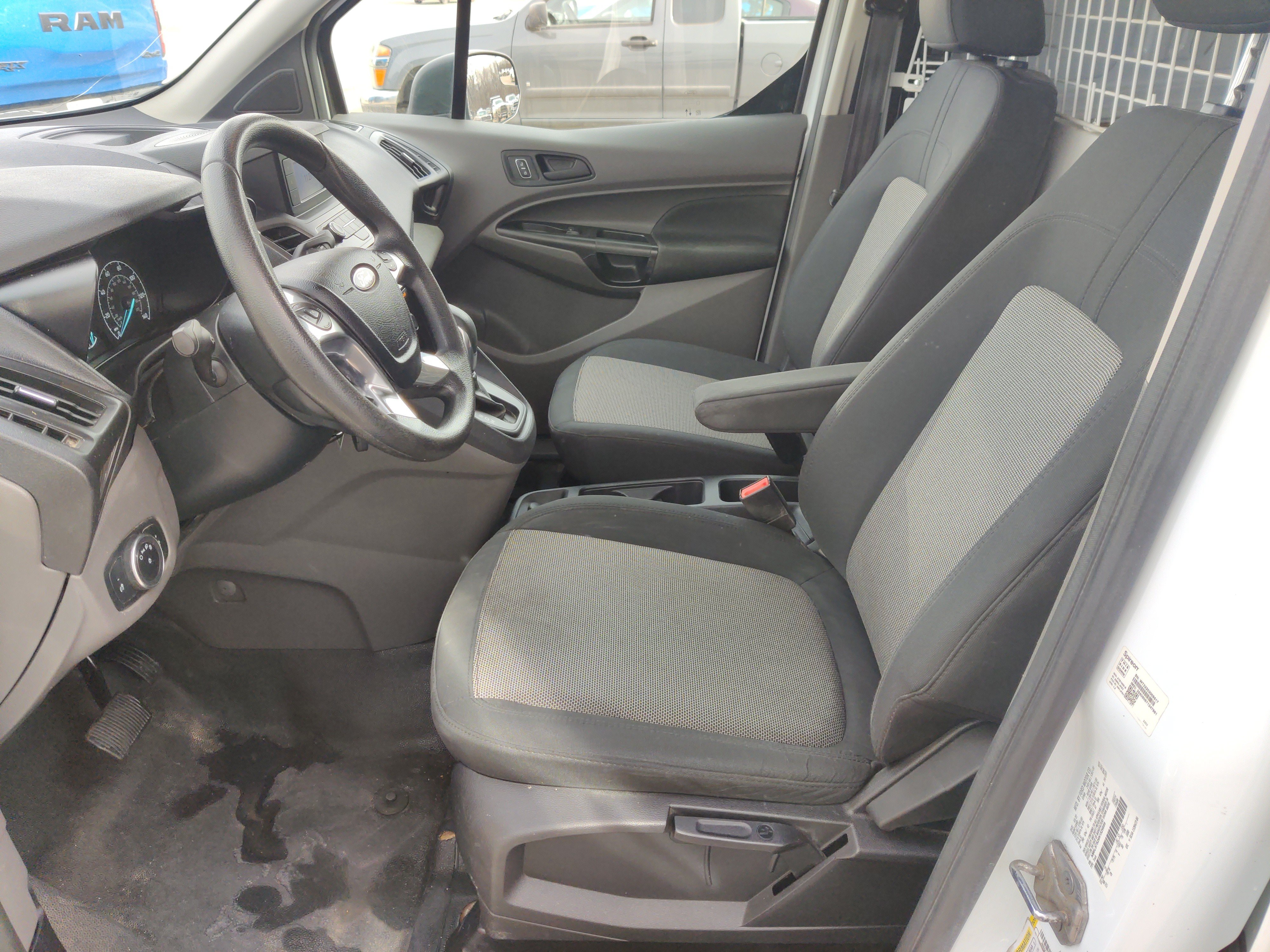 Used 2022 Ford Transit Connect XL FWD image 18