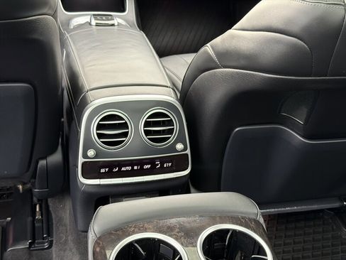 Used 2016 Mercedes-Benz S 550 Sedan image 27