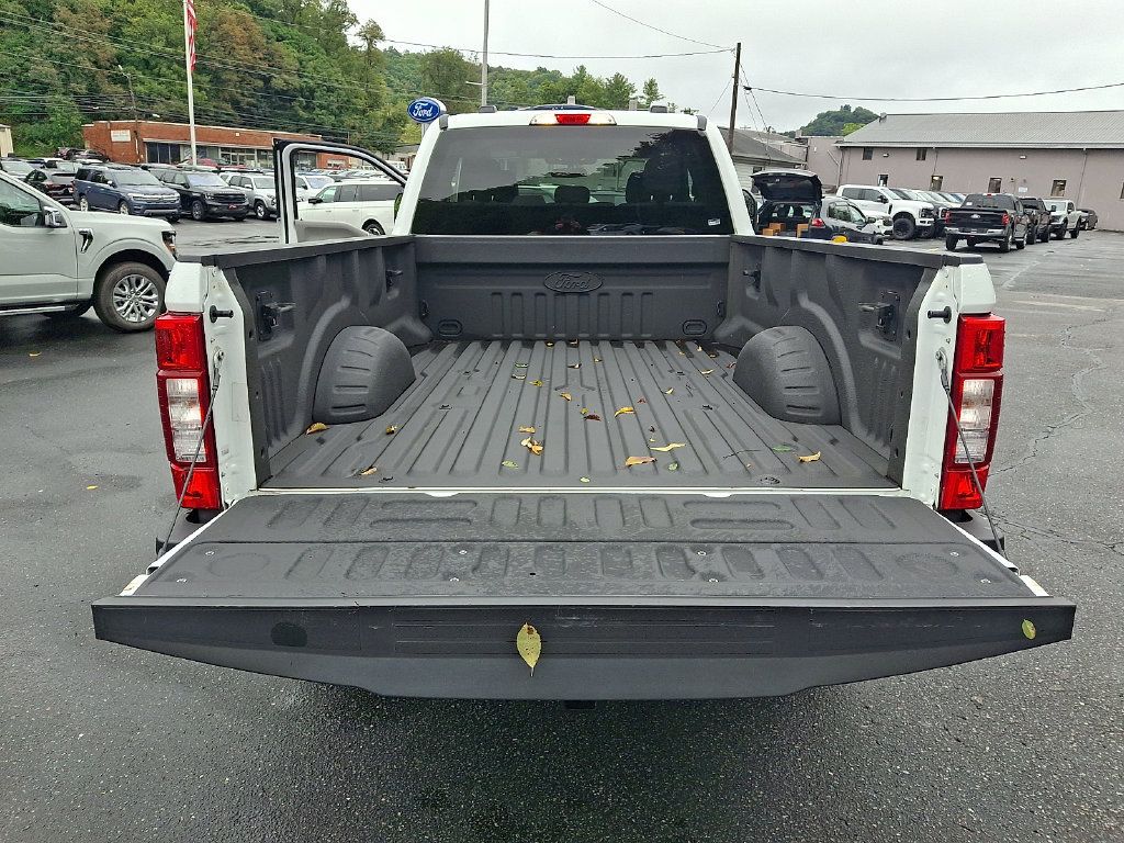 Used 2022 Ford F250 XLT AWD/4WD image 29