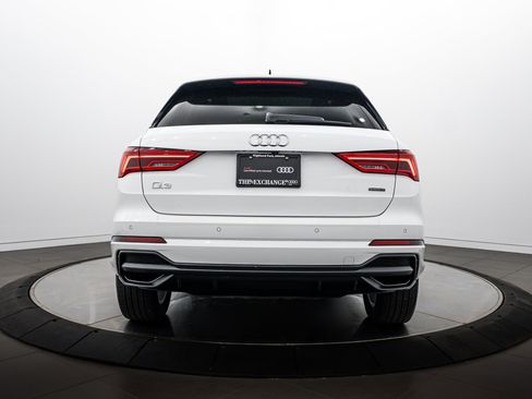 Used 2023 Audi Q3 2.0T Premium w/ Convenience Package AWD/4WD image 21