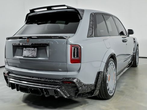 Used 2023 Rolls-Royce Cullinan AWD/4WD image 14