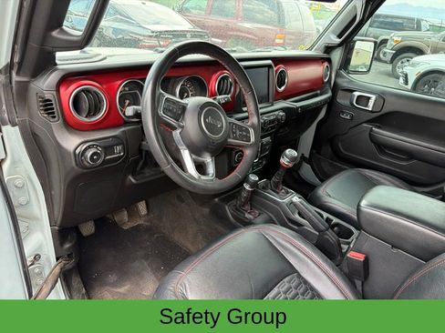 Used 2023 Jeep Wrangler Unlimited Rubicon w/ LED Lighting Group AWD/4WD image 9