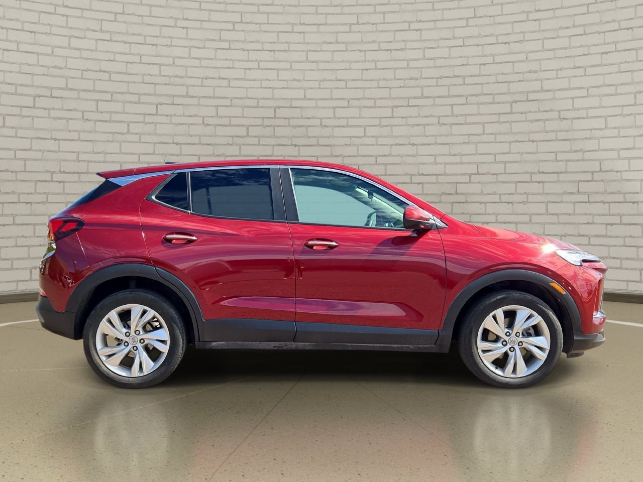 Used 2025 Buick Encore GX Preferred FWD image 4