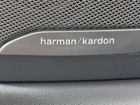 Used 2024 BMW X5 xDrive40i w/ M Sport Package image 36