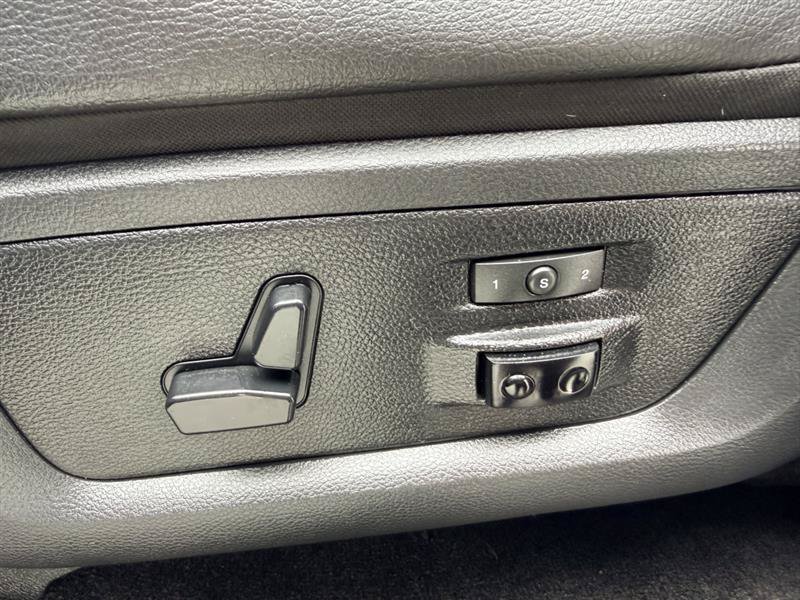 Used 2017 RAM 2500 Laramie w/ Sport Appearance Group AWD/4WD image 30