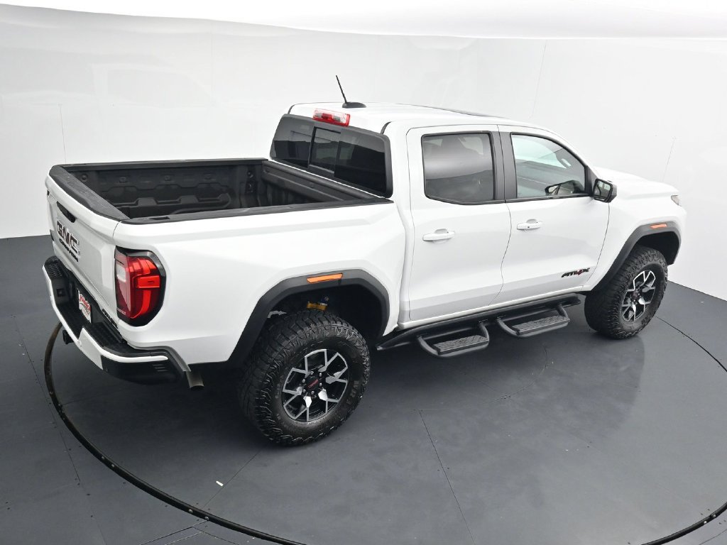 Used 2024 GMC Canyon AT4X AWD/4WD image 30