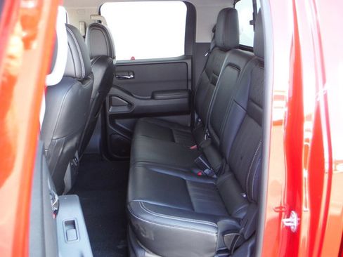 Used 2023 Nissan Frontier SV w/ SV Premium Package AWD/4WD image 49