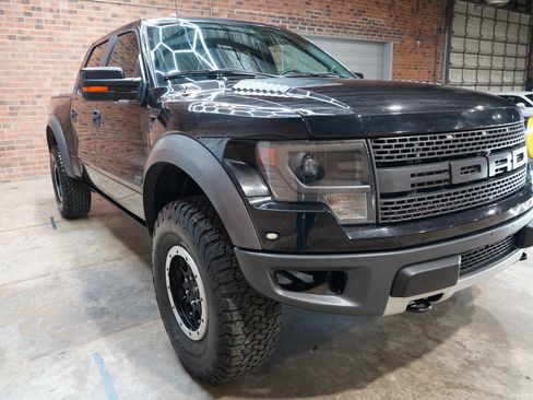 Used 2014 Ford F150 Raptor w/ Equipment Group 801A Luxury image 28