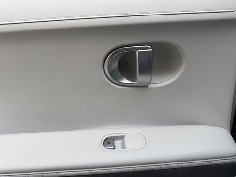Certified 2023 Hyundai Ioniq 5 Limited AWD/4WD image 19