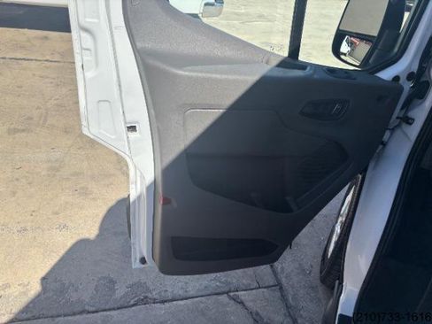 Used 2024 Ford Transit 350 XLT image 16