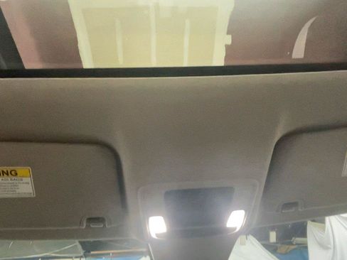 Used 2024 Honda Civic EX image 38