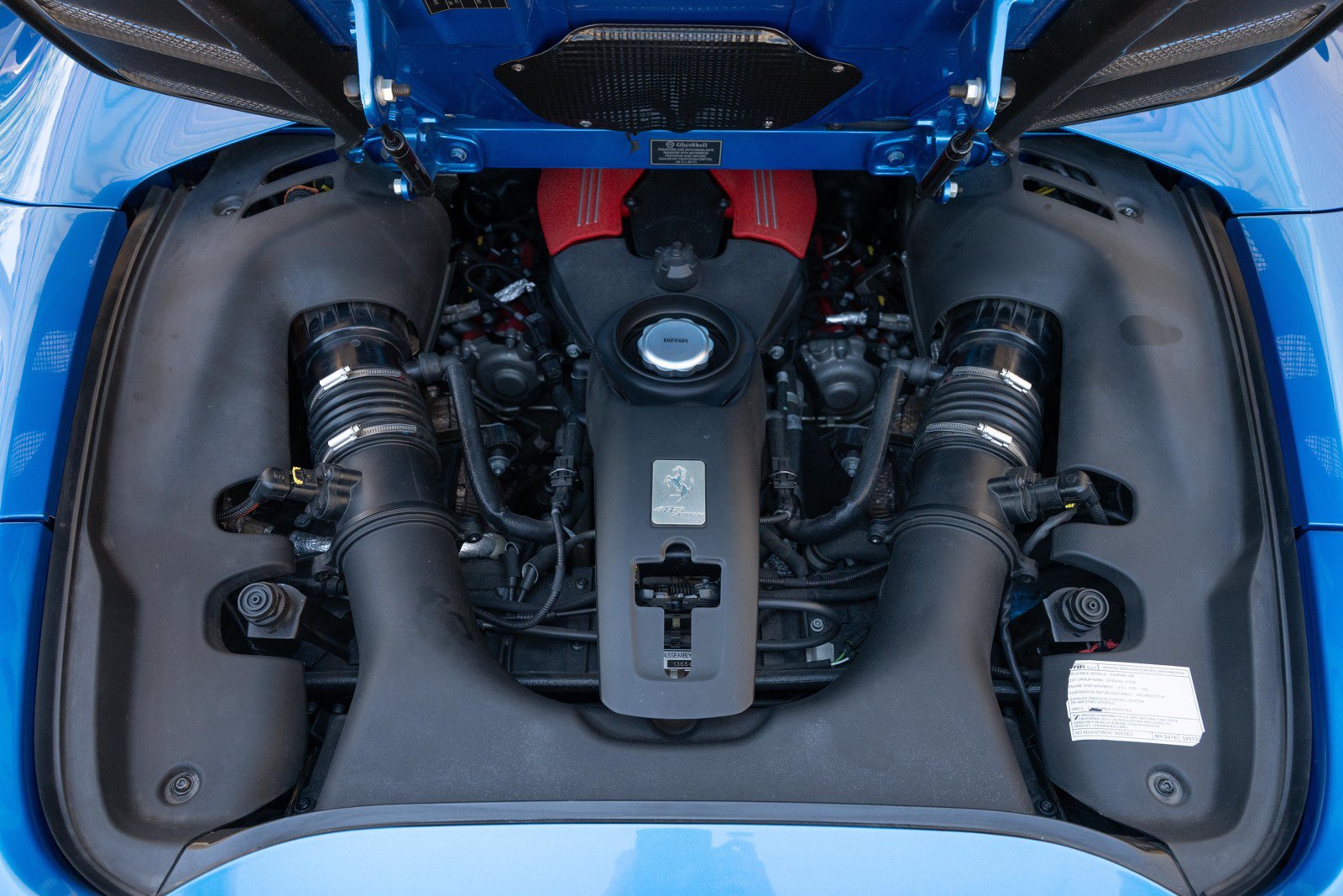 Used 2016 Ferrari 488 Spider RWD image 22