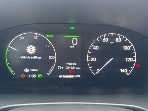 Certified 2025 Honda CR-V Sport image 15