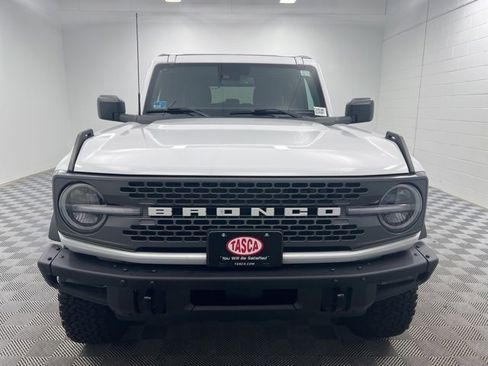 Used 2024 Ford Bronco Badlands image 3