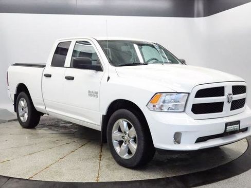 Certified 2018 RAM 1500 Express w/ Express Value Package AWD/4WD image 10
