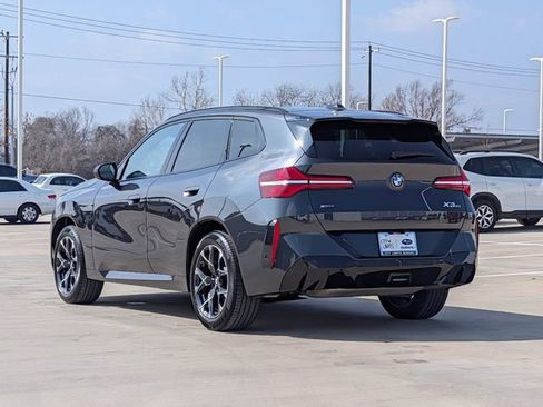 Used 2025 BMW X3 xDrive30i image 4
