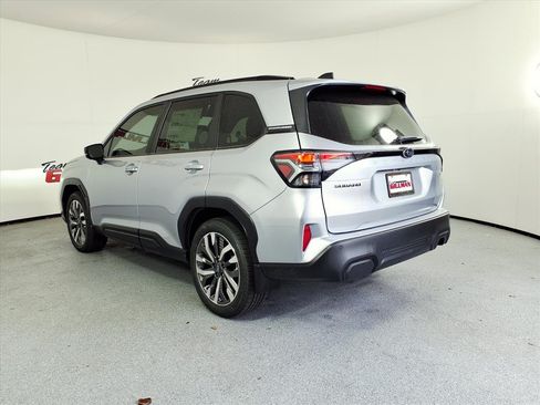 New 2026 Subaru Forester Touring AWD/4WD image 3