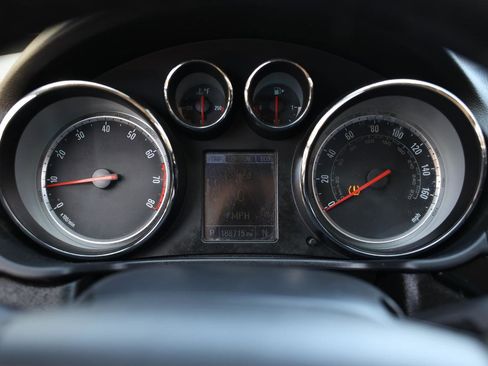 Used 2013 Buick Regal Premium image 28