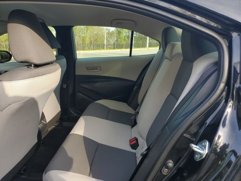 Used 2026 Toyota Corolla LE image 10