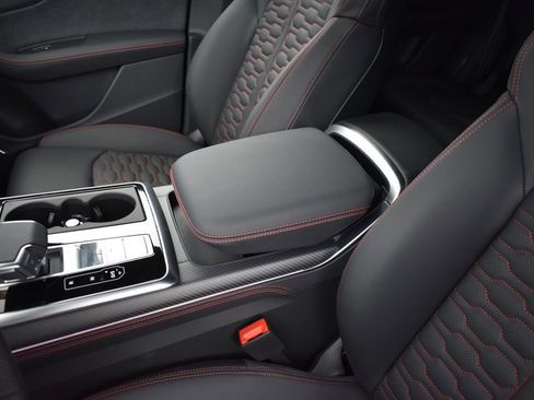 New 2026 Audi RS Q8 performance AWD/4WD image 10