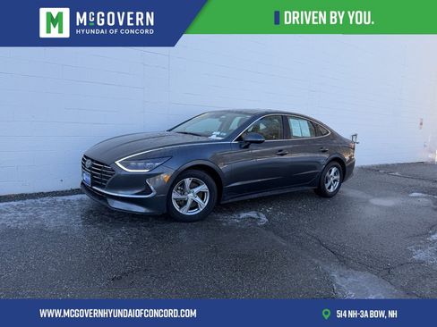 Used 2023 Hyundai Sonata SE w/ Cargo Package image 1