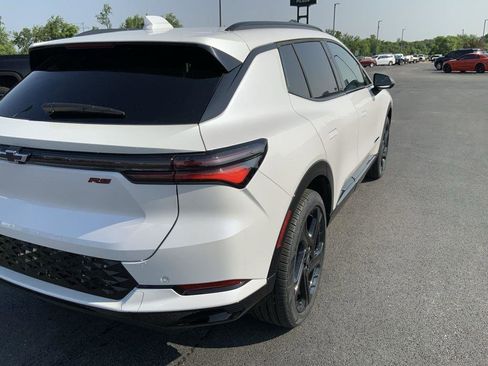 New 2025 Chevrolet Equinox EV RS image 20