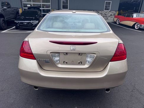 Used 2007 Honda Accord EX image 3