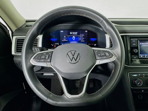 Used 2022 Volkswagen Atlas SE image 11