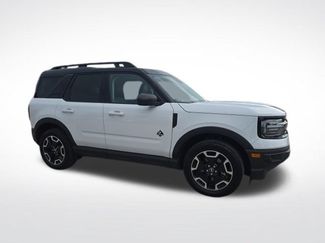 Used 2023 Ford Bronco Sport Outer Banks w/ Tech Package AWD/4WD video 1
