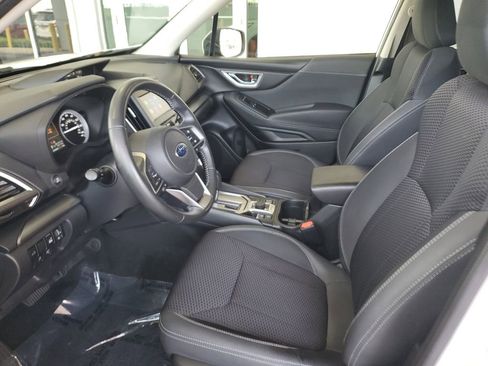 Used 2020 Subaru Forester Premium AWD/4WD image 21